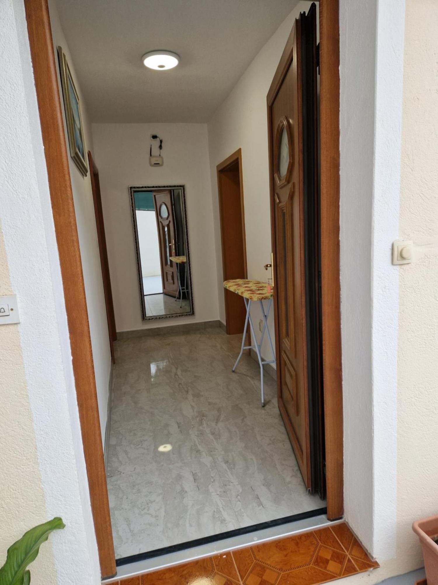 Apartmens Spiko 2 Hotel ฮวาร์ ภายนอก รูปภาพ